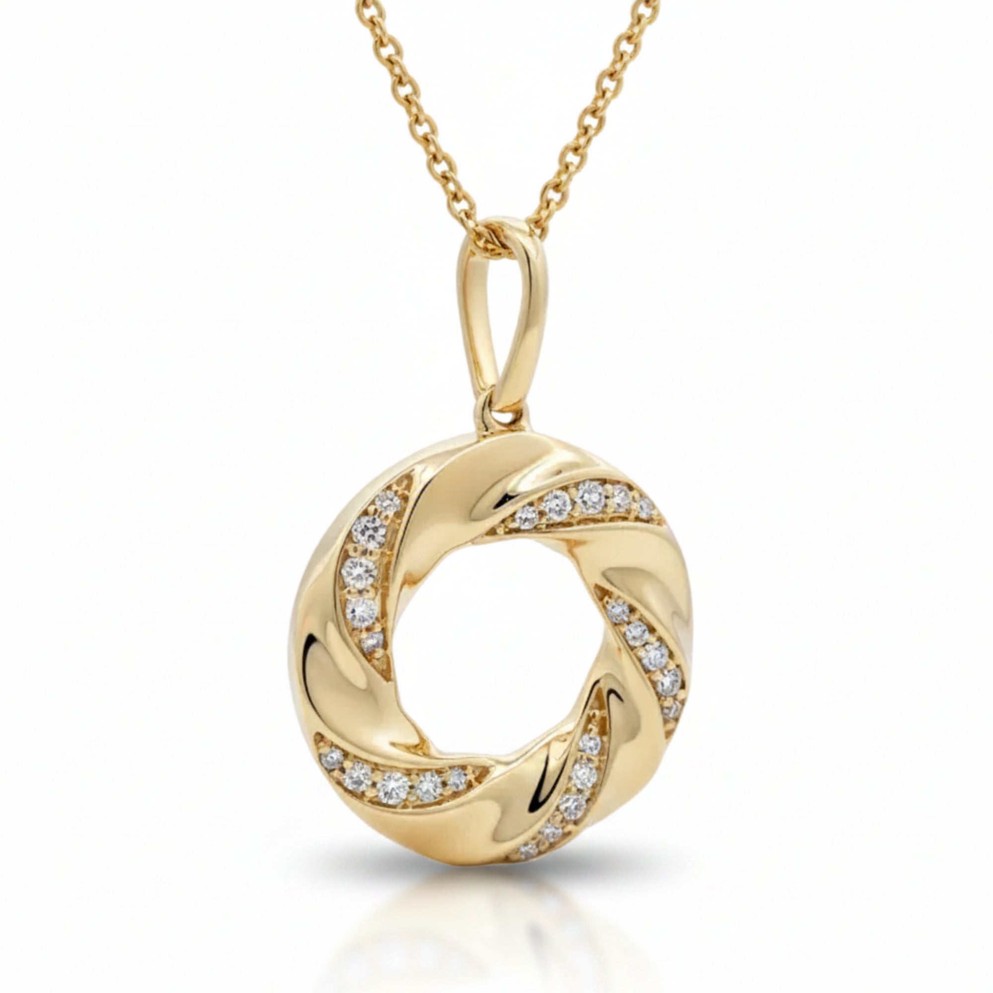 P4737Y — Yellow Gold Diamond Pendant by Albert David Pearls & Gems Inc.